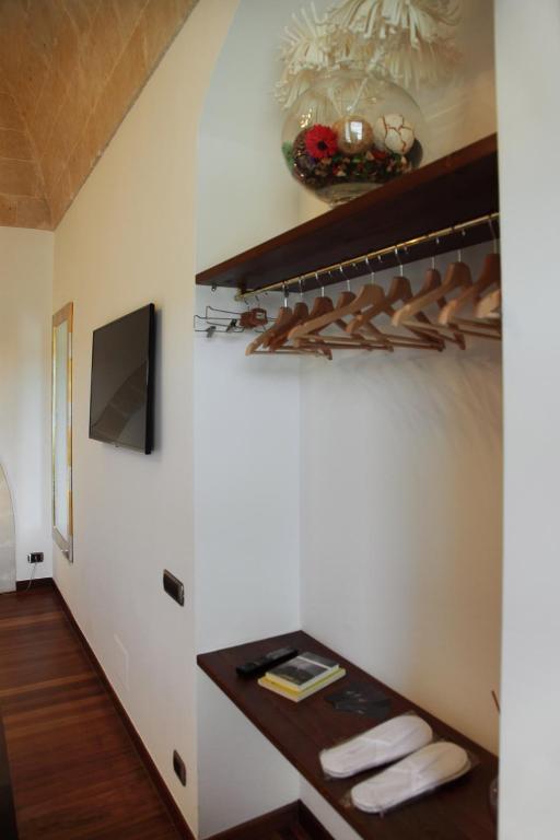 TV a/nebo společenská místnost v ubytování Antica Civita Luxury Room