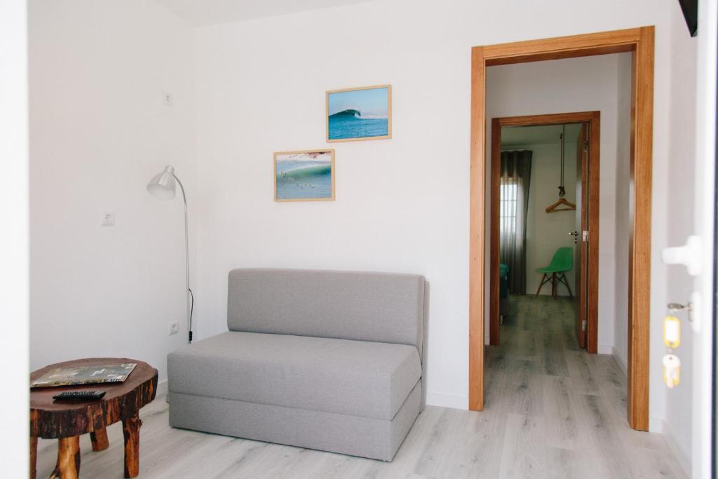 Posezení v ubytování Zulla Nazaré`s Surf Village