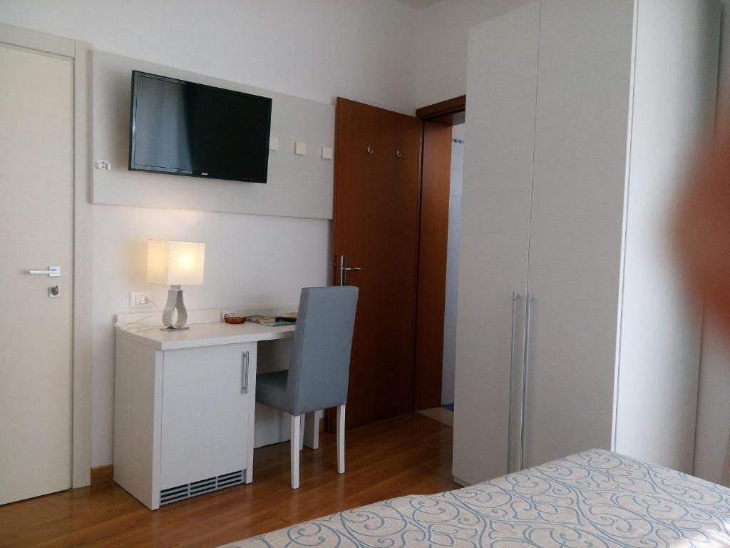 TV a/nebo společenská místnost v ubytování Hotel Telenia
