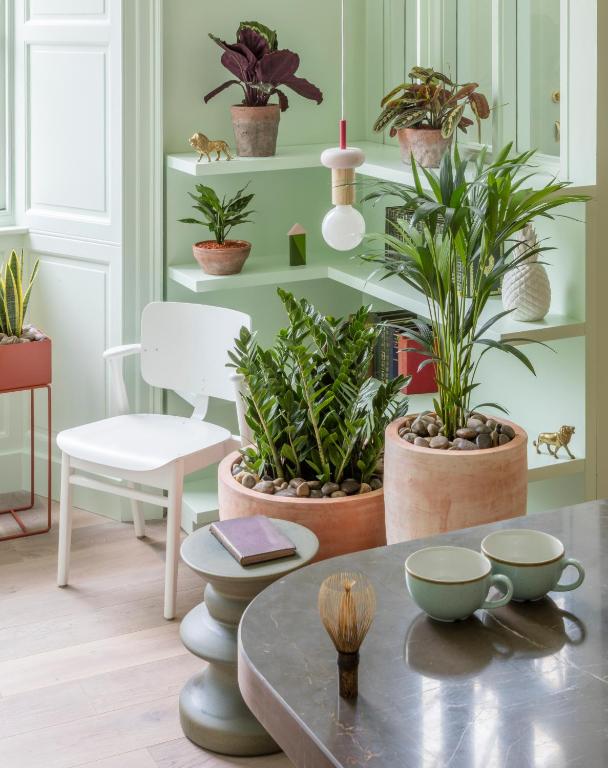 Eden Locke - Resim 28