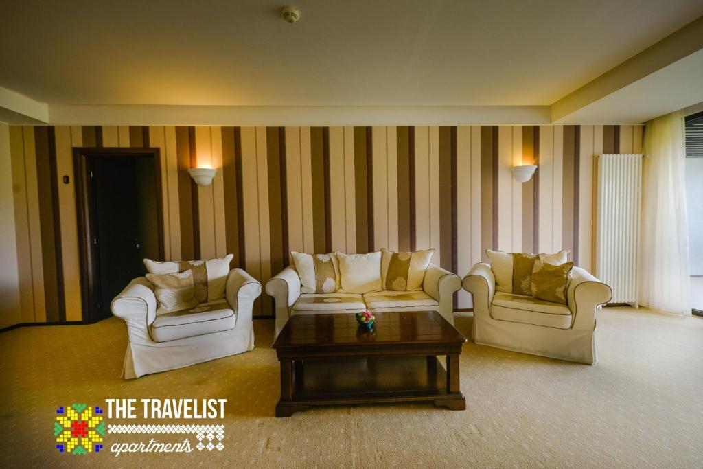 Khu vực ghế ngồi tại Apartament Alpin Poiana Brasov , etaj 8