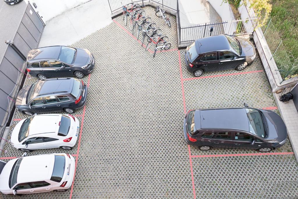 Zdjęcie z galerii obiektu Verona Class ApartHotel "Residenze del Cuore" w Weronie