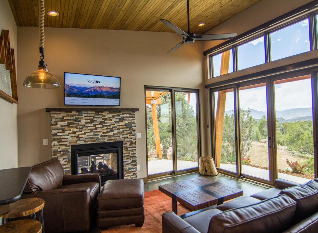 Posezení v ubytování Royal Gorge Cabins