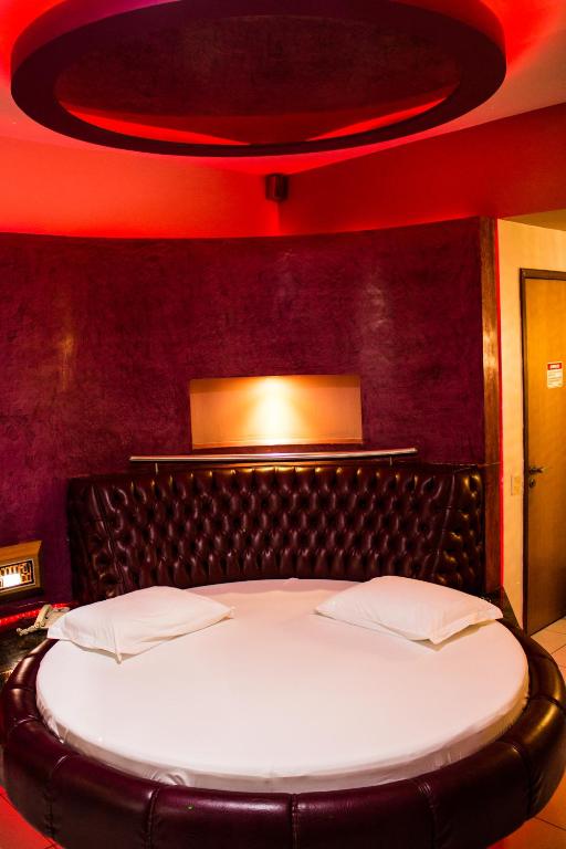  Netuno Motel (Adults Only)