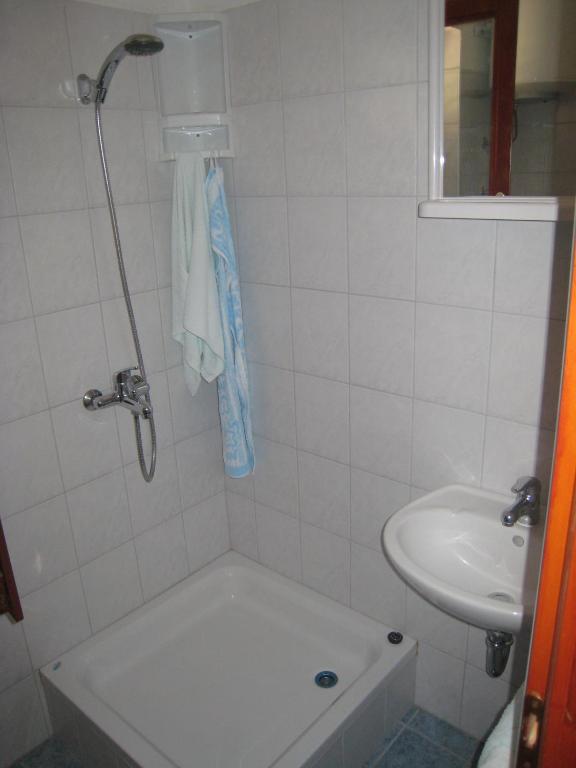 Koupelna v ubytování Apartments Selez