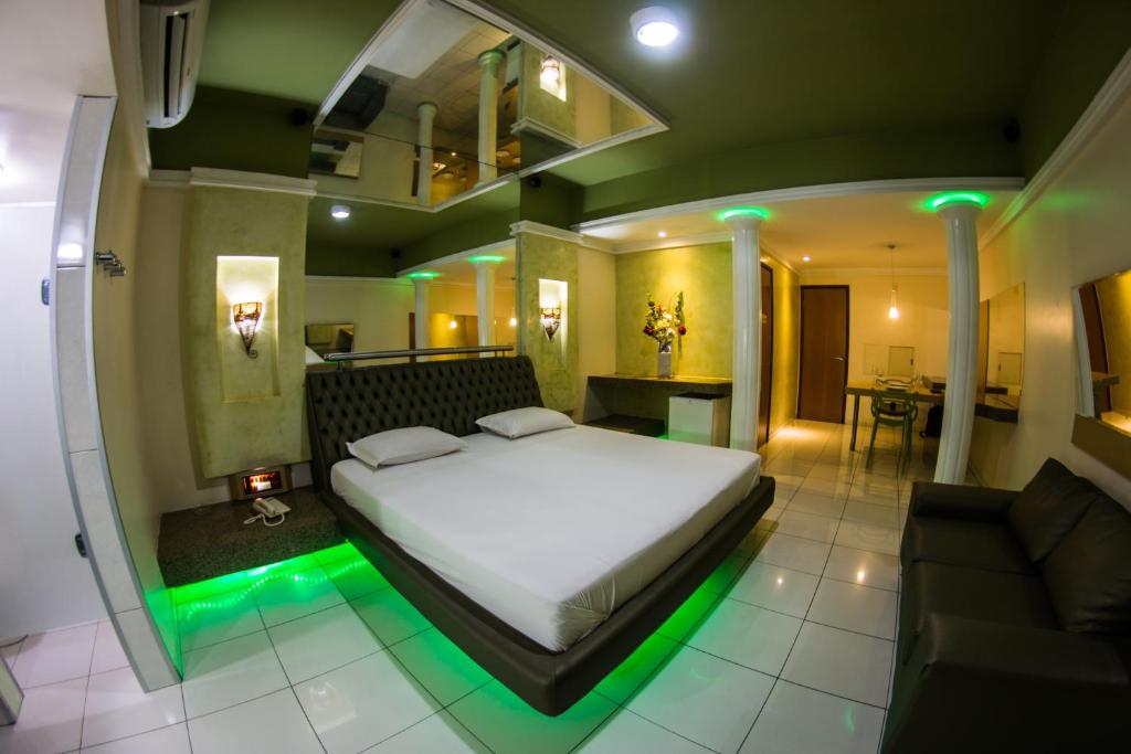  Netuno Motel (Adults Only)
