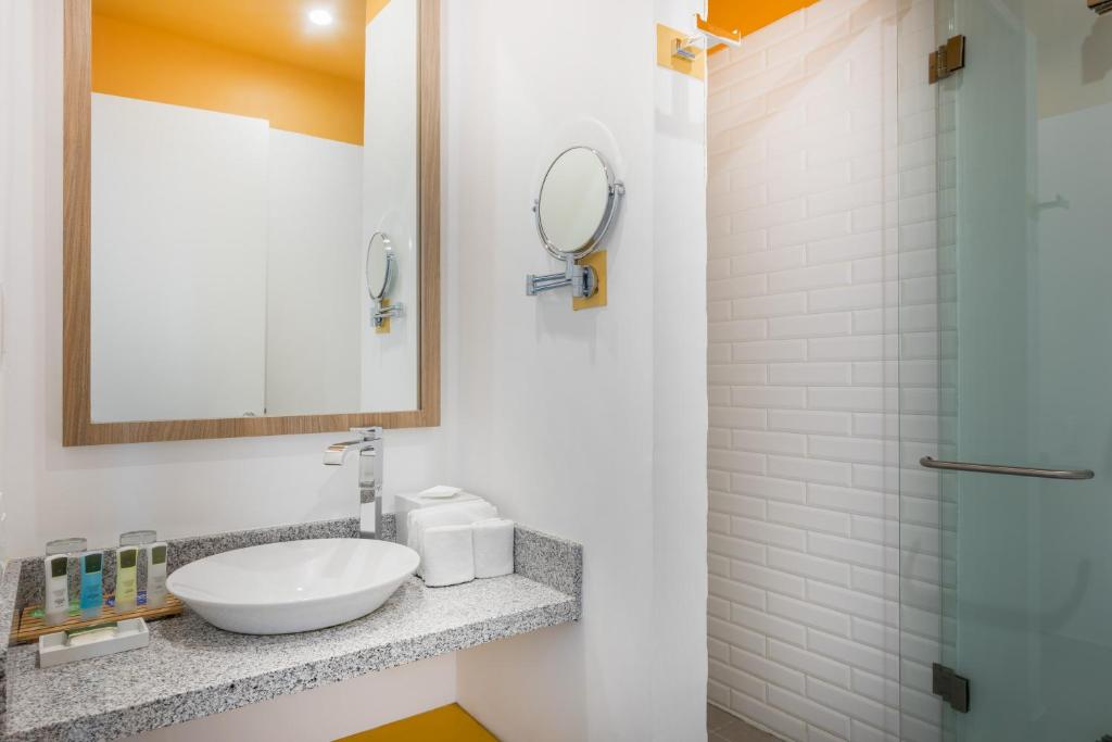 TRYP by Wyndham Mexico City World Trade Center Area - Double Room With Terrace
