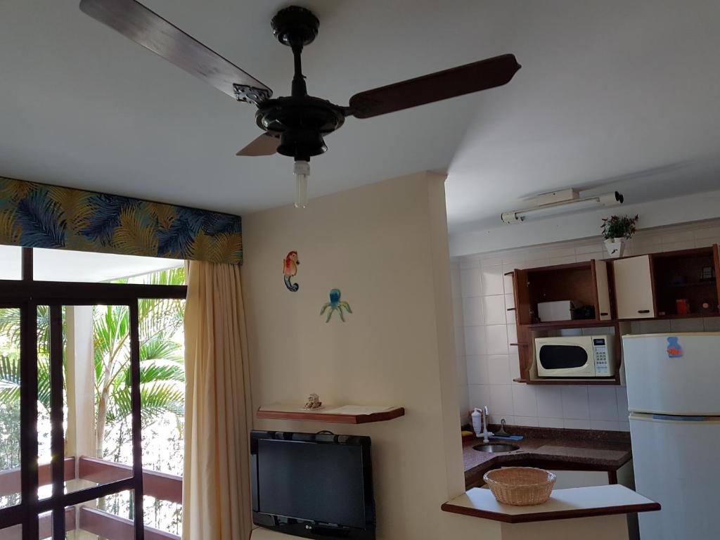  Apto com serviços de Flat na Riviera de São Lourenço
