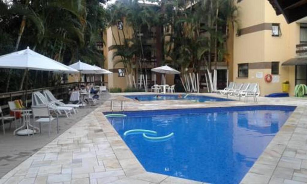  Apto com serviços de Flat na Riviera de São Lourenço