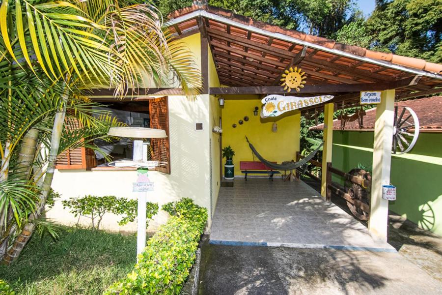  Hotel e Chalés Arco-Íris