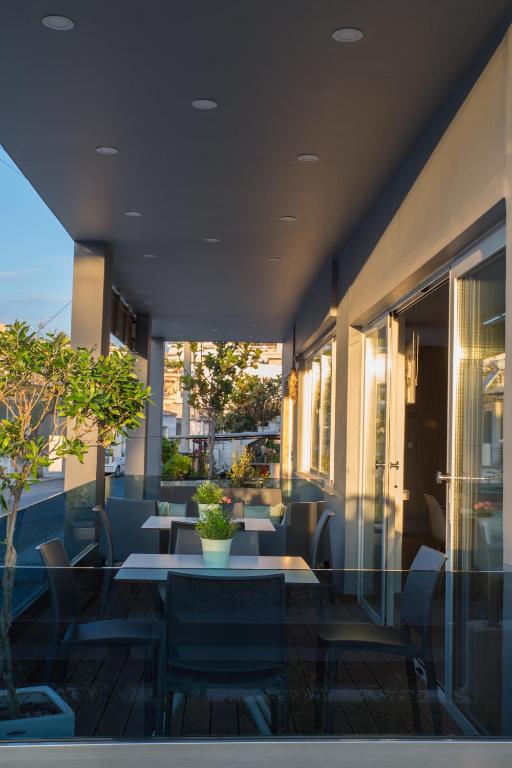 Theofilos City Hotel - Resim 6