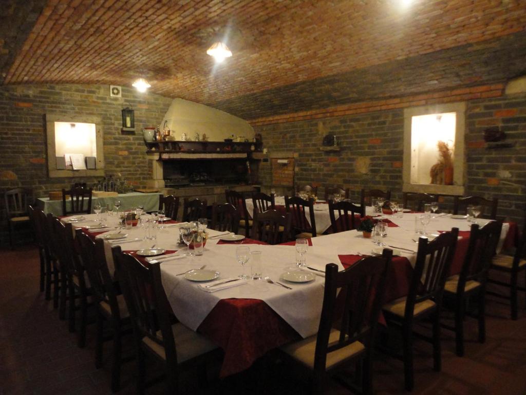 Restaurace v ubytování Farm stay File