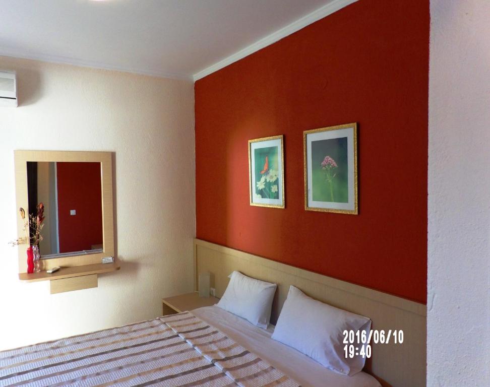 Posteľ alebo postele v izbe v ubytovaní Peristeridi Apartments