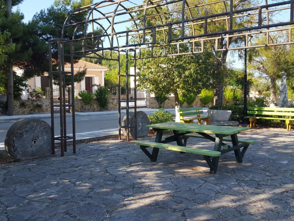Fotografie z fotogalerie ubytování Cottage Sakkatos v destinaci Dhavgáta