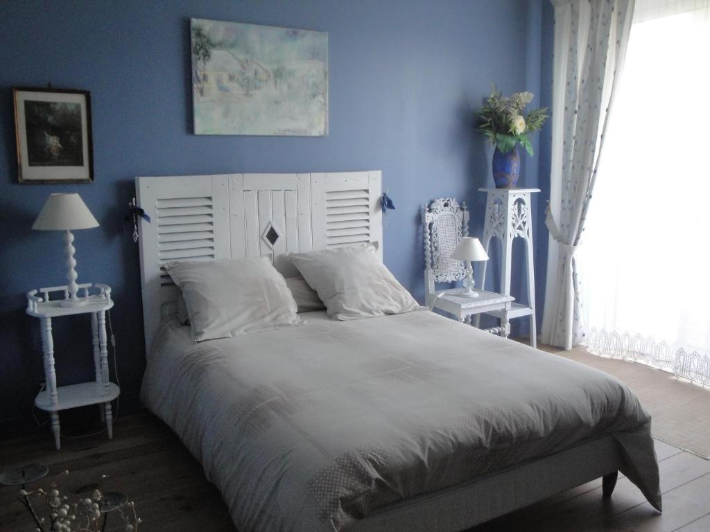 Le Relais des Capucines - Habitación Doble Con Baño Privado