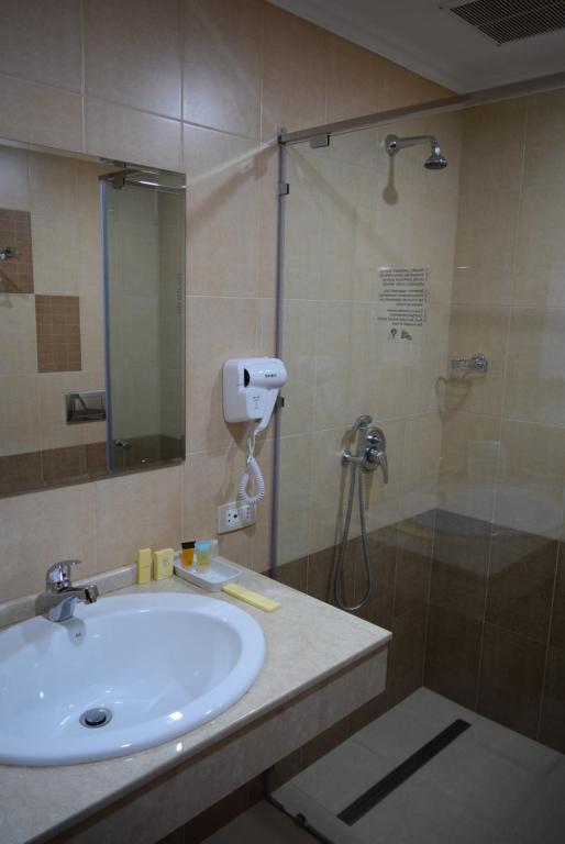 Koupelna v ubytování Artsakh Hotel