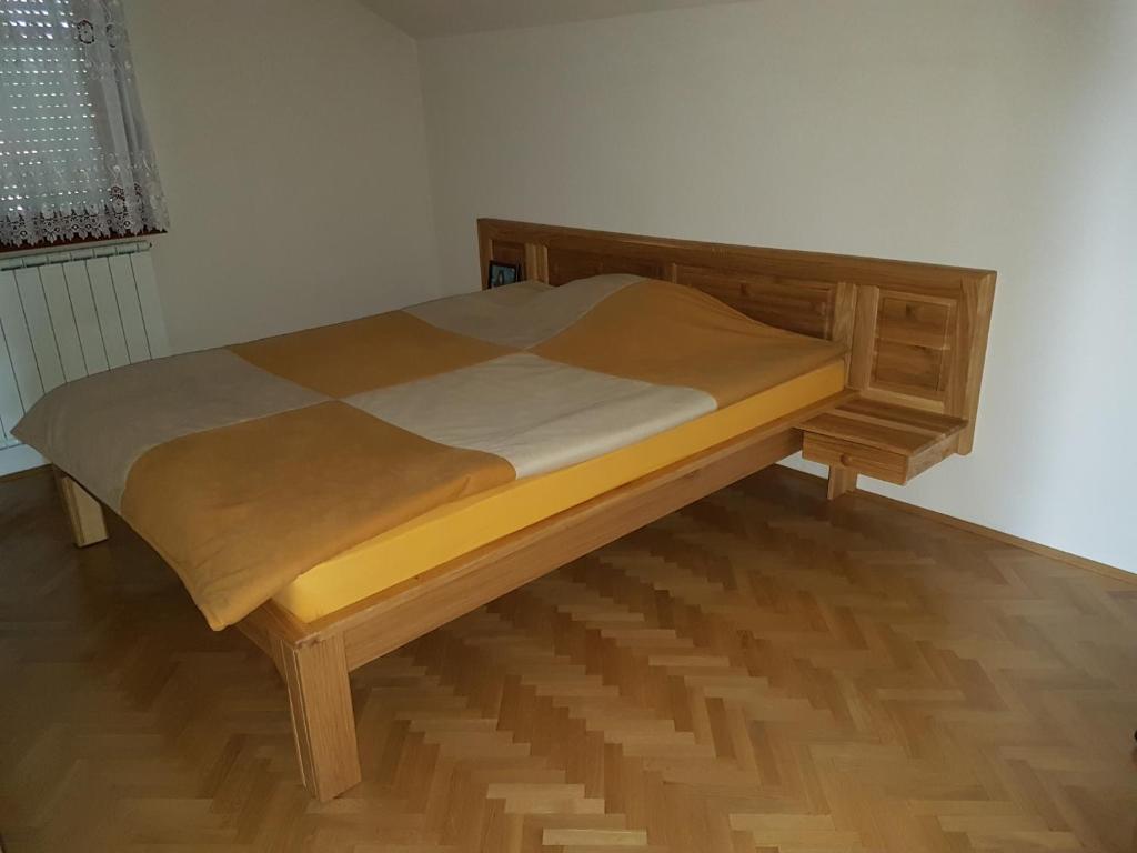 Postel nebo postele na pokoji v ubytování Guest house Dinka
