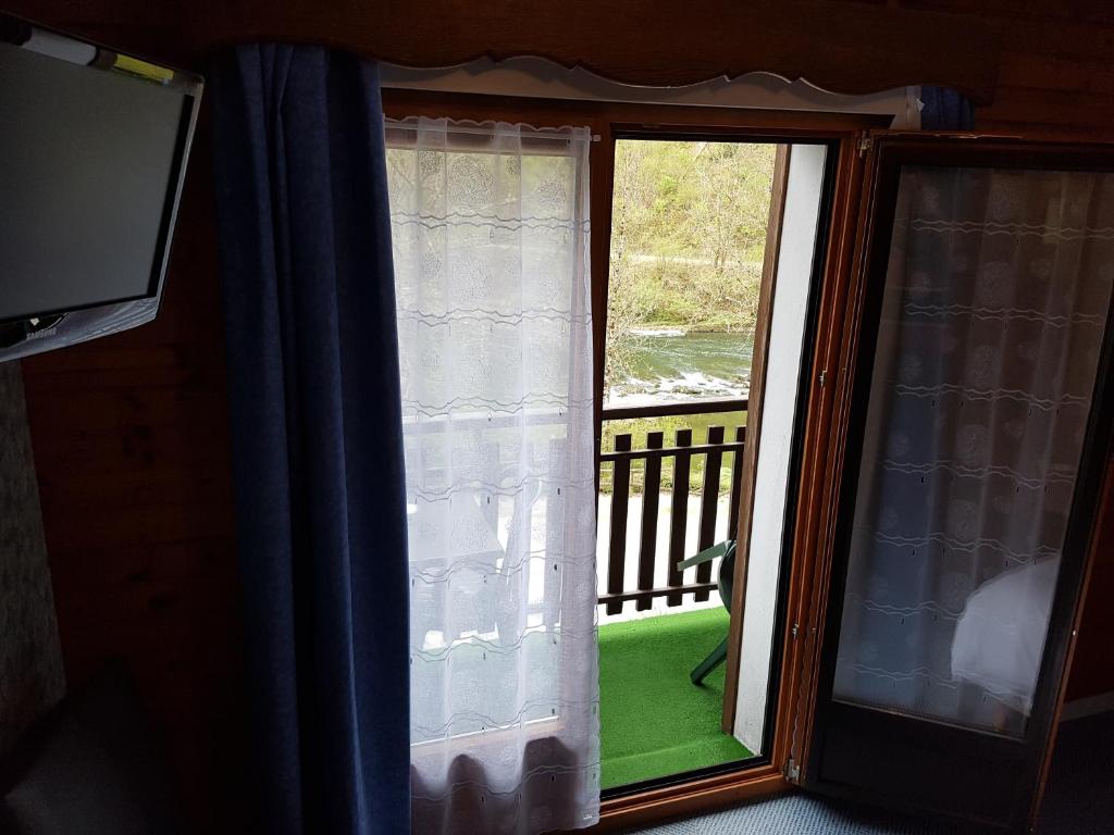Auberge Le Moulin Du Plain - 标准双人或双床间 - 带阳台