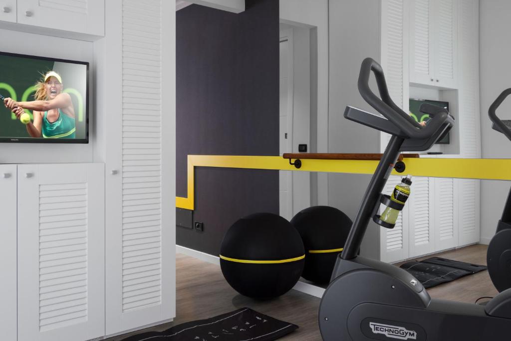Fitness centrum a/nebo fitness zařízení v ubytování Litoraneo Suite Hotel
