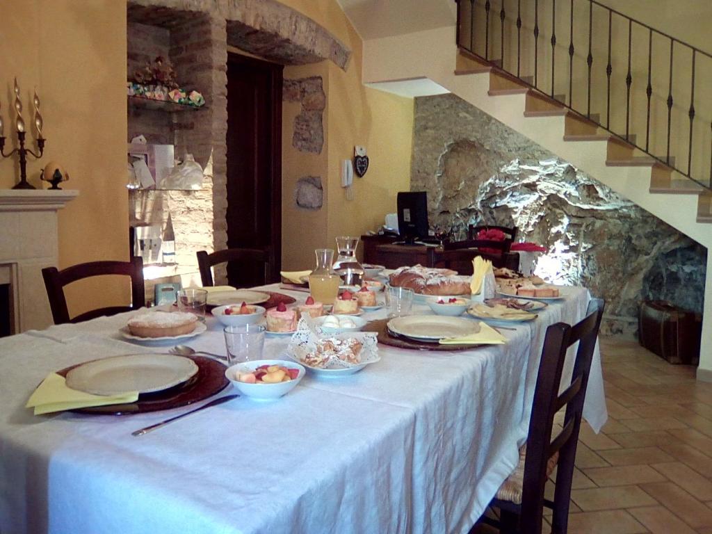 Jídlo v bed and breakfast nebo okolí