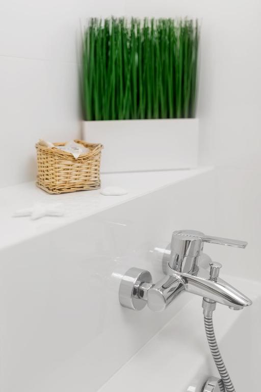 Millennium Manufaktura Green - 7