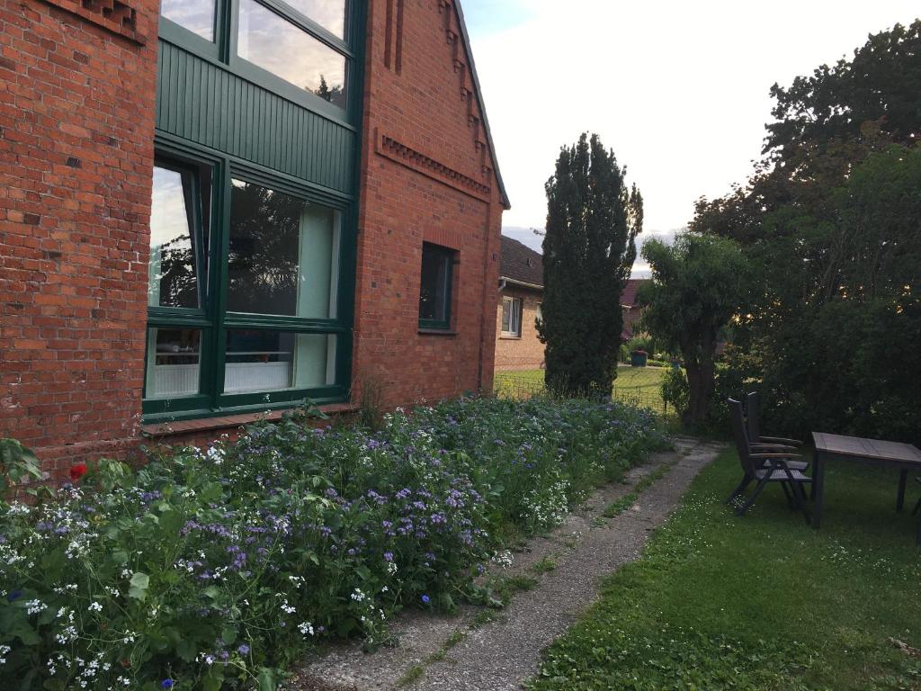 Ferienwohnung Garten Eben - Квартира С Видом На Сад