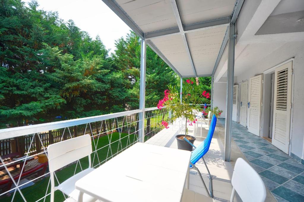 Balkon lub taras w obiekcie Villa Oliver 3 Siófok