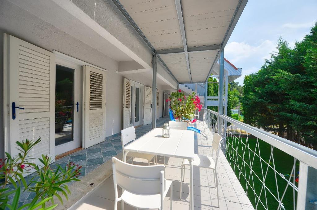 Balkon lub taras w obiekcie Villa Oliver 3 Siófok