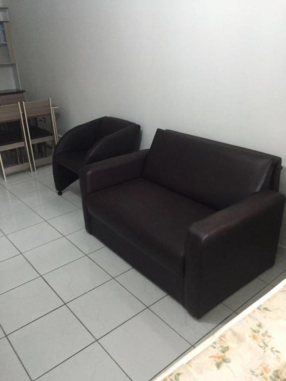 Kitinete Em Matinhos Com Piscina