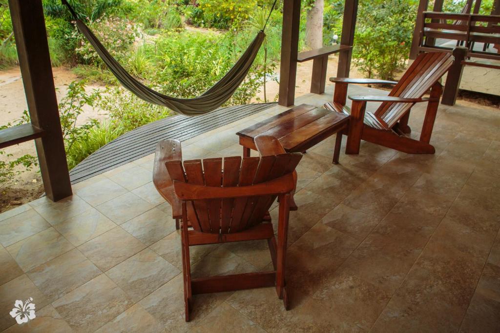 Seaflower Bungalows - 9