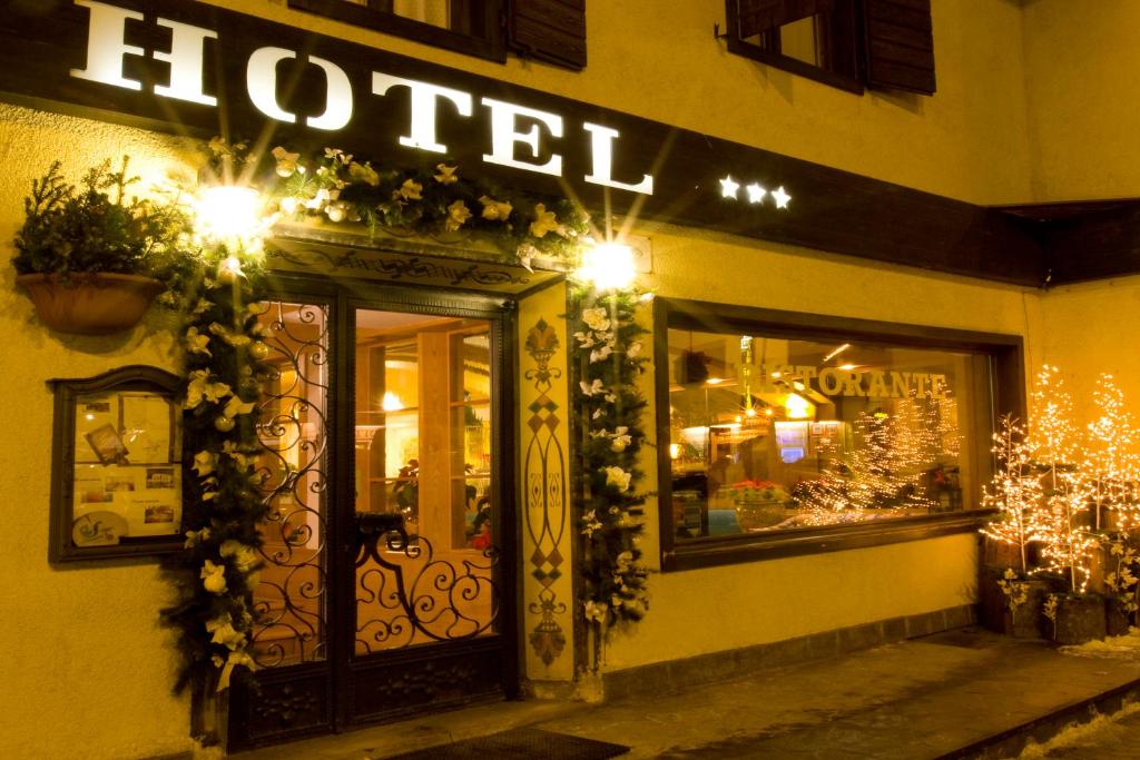 Imagem da galeria de Hotel Posta em Sappada