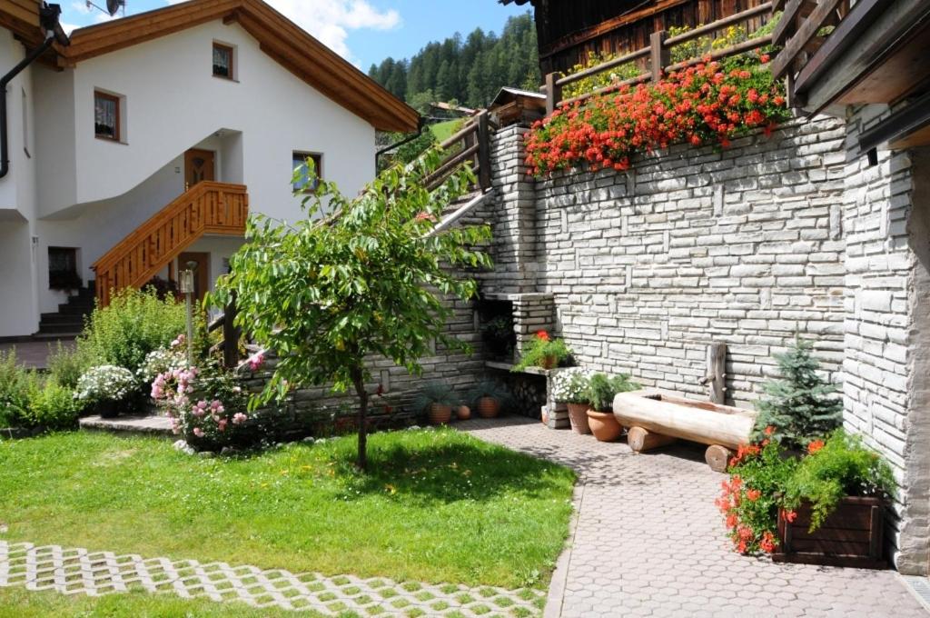 Zahrada ubytování Ciasa Confolia