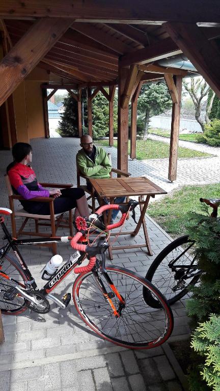 Jazda na bicykli v okolí ubytovania RP FitLife Stúdió és Vendégház