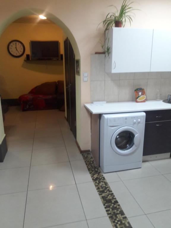 Kuchyň nebo kuchyňský kout v ubytování Hostel Teremok