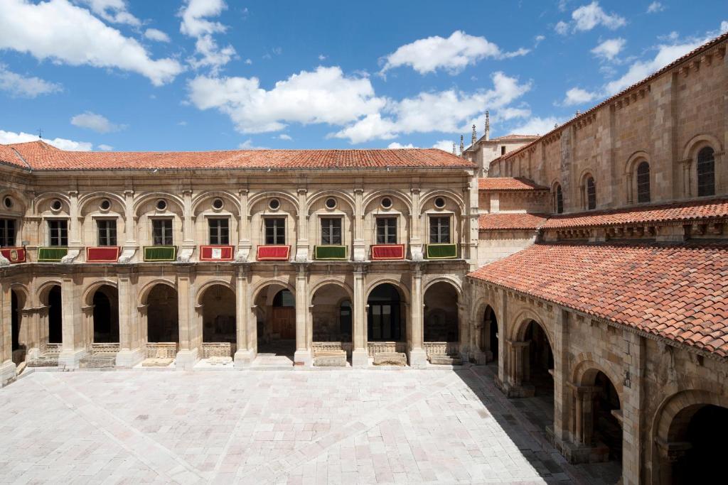 Hotel Real Colegiata San Isidoro - 6