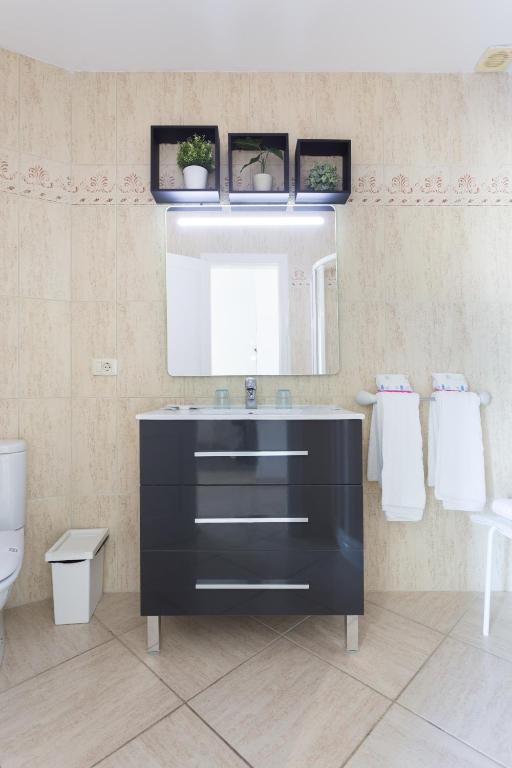 Kúpeľňa v ubytovaní Primera línea de mar ! Fantástico apartamento