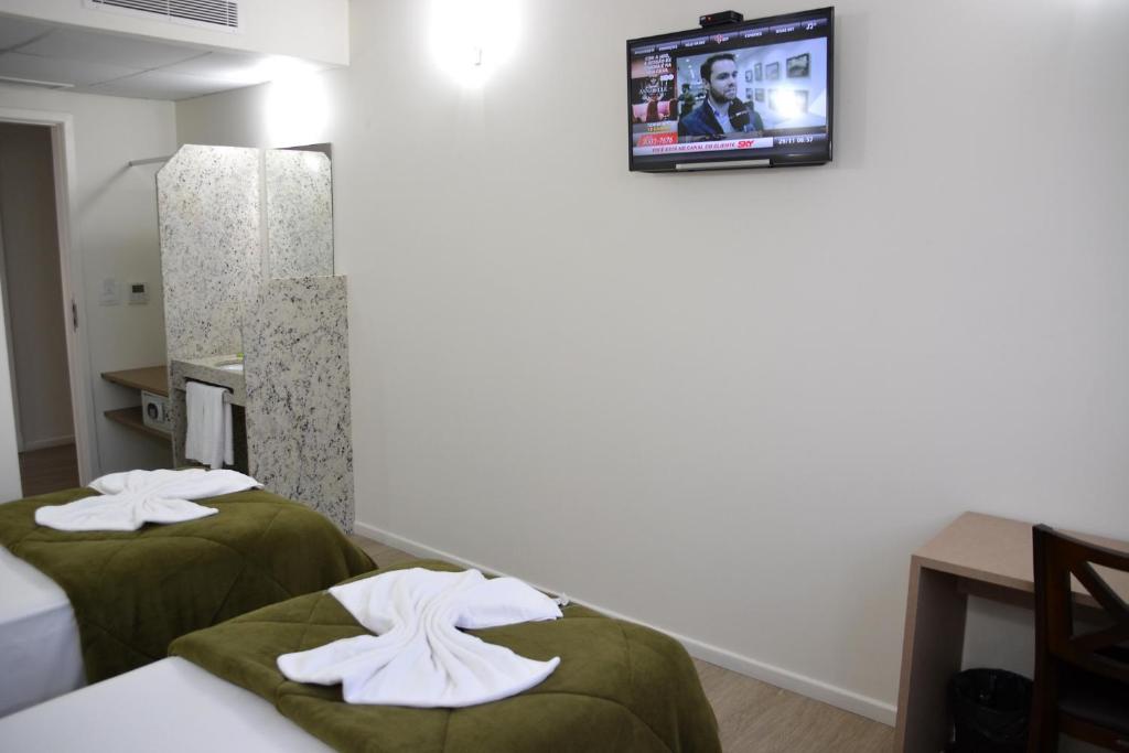  Hotel Buganville Express