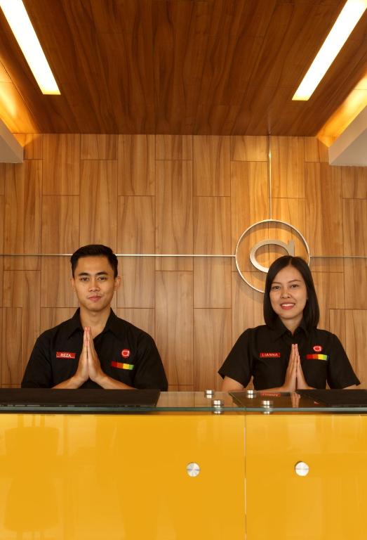 Členové personálu v ubytování Amaris Hotel Serpong Tangerang