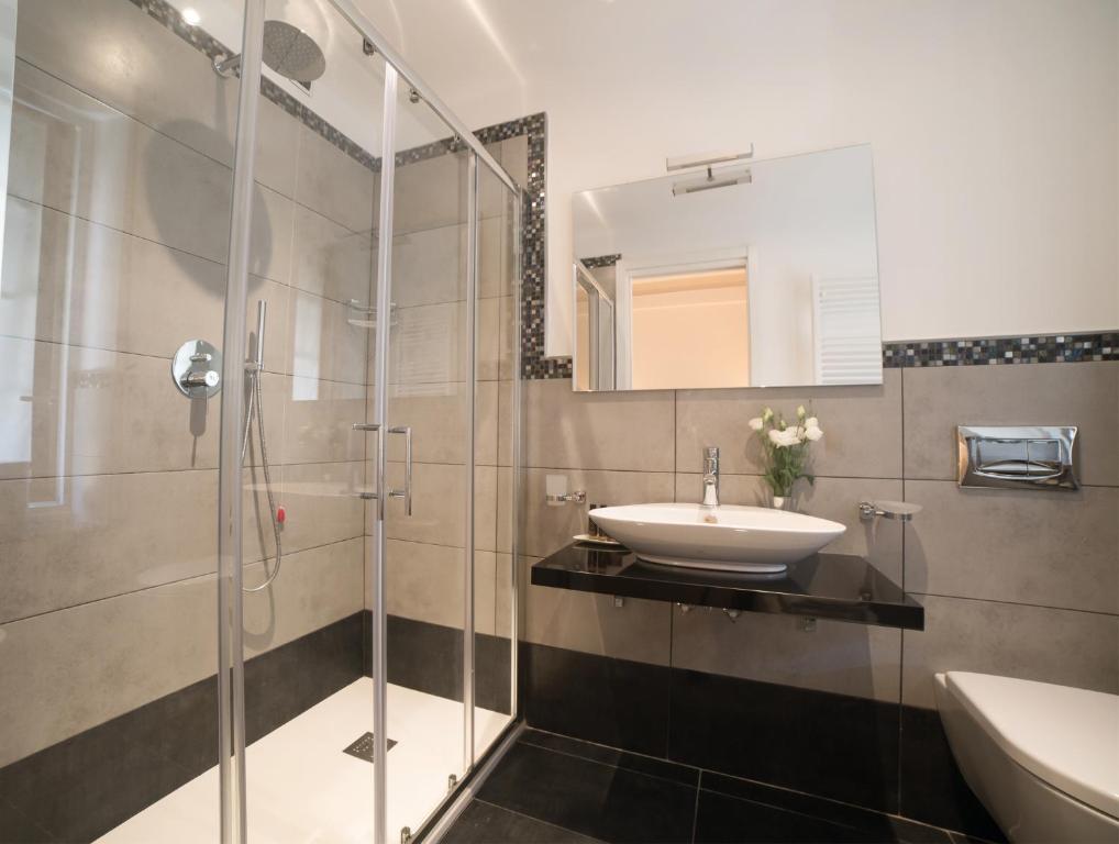 Koupelna v ubytování Hotel Jolanda
