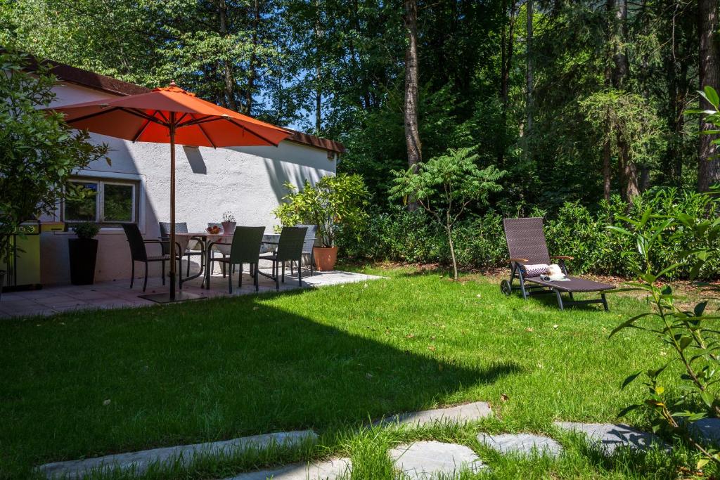 Vonkajšia záhrada v ubytovaní Alpen Appartements Hochmuth