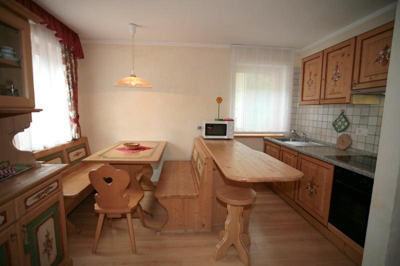 Kuchyň nebo kuchyňský kout v ubytování Casa Maurivan