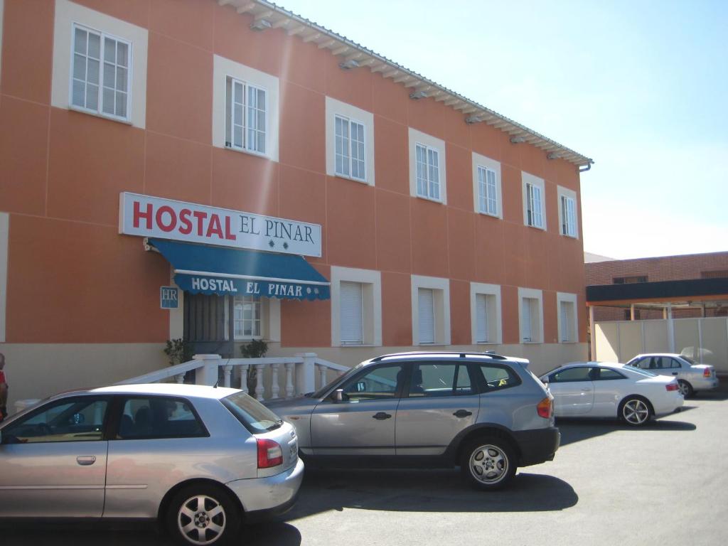 Fotografie z fotogalerie ubytování Hostal El Pinar v destinaci Avila