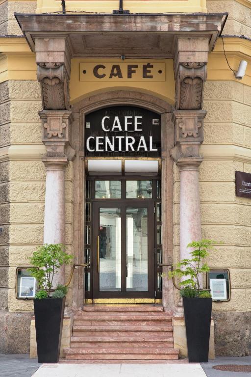 Exteriér nebo vchod ubytování Hotel Central