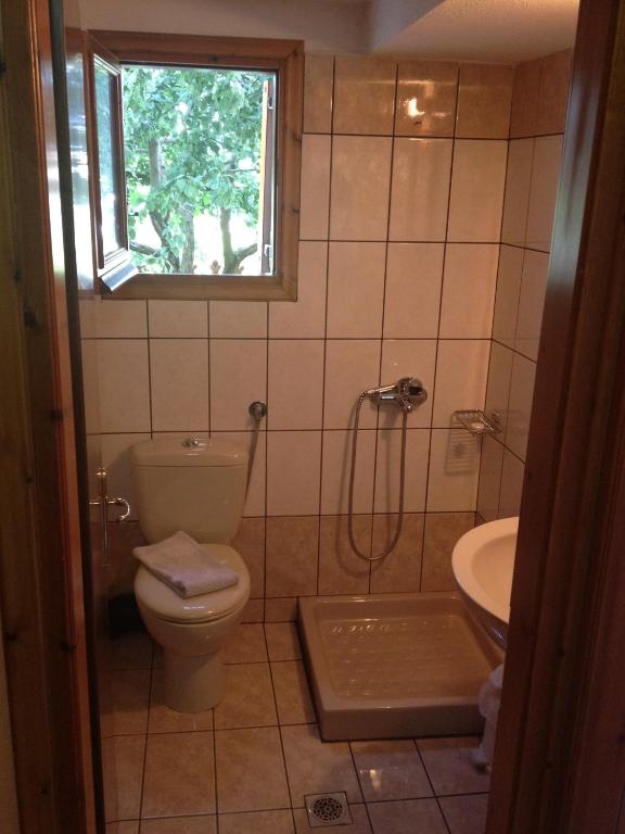 Thassos Inn - Квартира с двумя спальнями