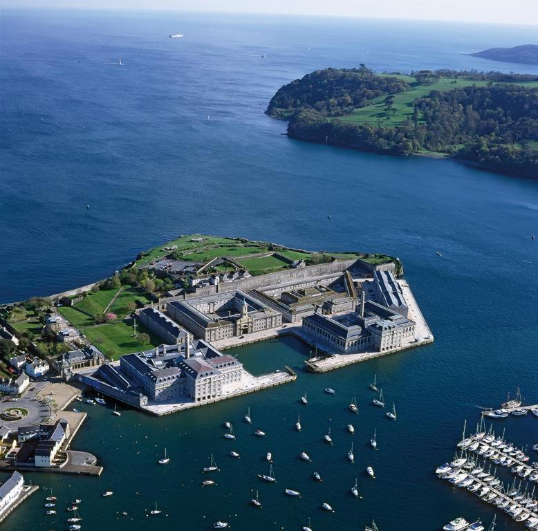 Ptičja perspektiva nastanitve Buckingham Place at the Royal William Yard