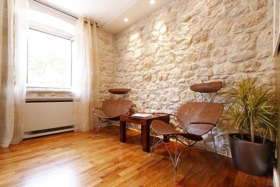 Posezení v ubytování Marinela Suites