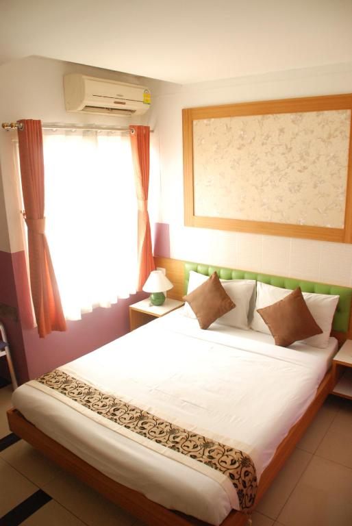 Ratchada 17 Place - Resim 10