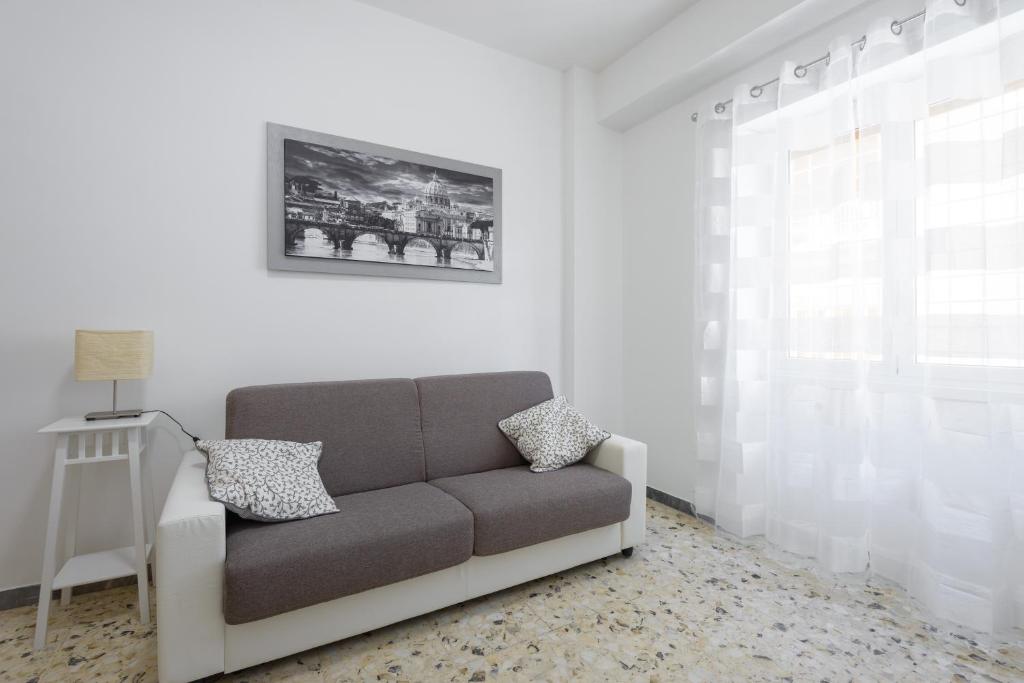 A seating area at La casa di Giulia