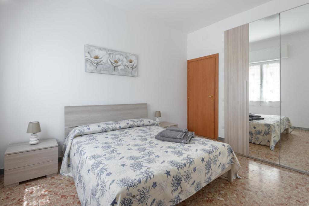 A bed or beds in a room at La casa di Giulia
