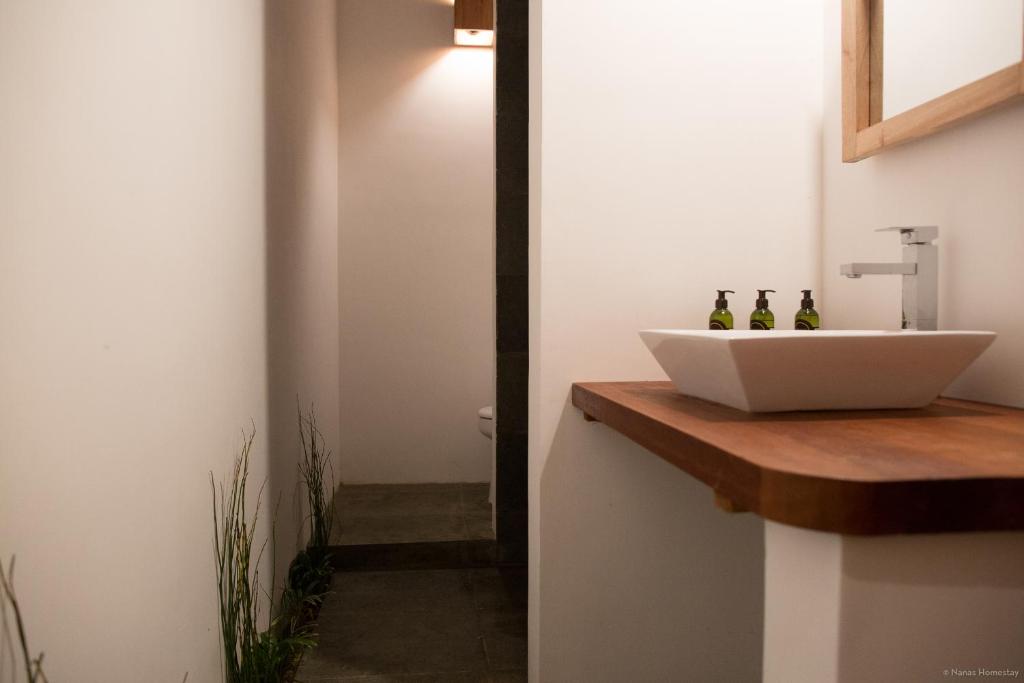 Fotografie z fotogalerie ubytování Nanas Homestay bungalow v destinaci Gili Air